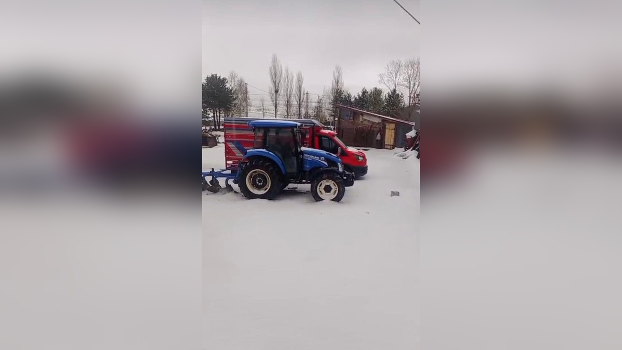 Ardahan’ın Yüksek Bölgeleri Dolu Yağışı Sonrası Beyaz Örtüyle Kaplandı