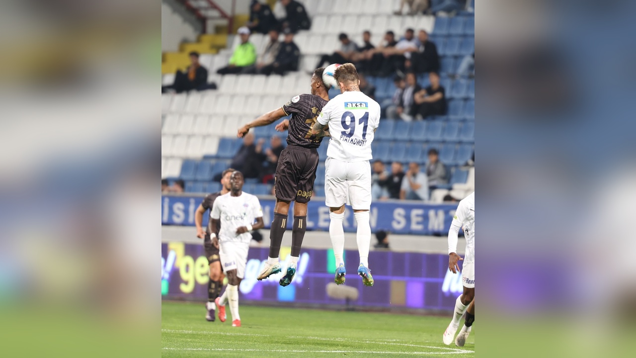 Trabzonspor, Kasımpaşa deplasmanında puan kaybetti
