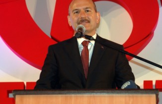Süleyman Soylu gözyaşlarını tutamadı