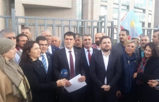 İYİ Parti'den Arnavutköy Belediyesi Hakkında Suç Duyurusu 