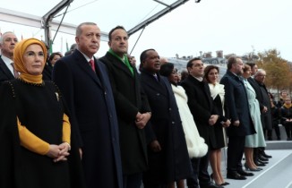 Cumhurbaşkanı Erdoğan Paris’teki törenlere katıldı