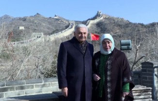 TBMM Başkanı Yıldırım Çin Seddi’nde