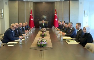 İsrail Parlamentosundaki Arap milletvekillerini kabul etti
