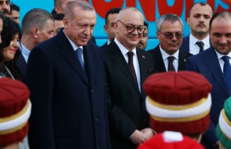 Minik mehteranlardan Cumhurbaşkanı Erdoğan’a sürpriz