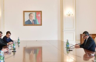 İlk yurt dışı ziyaret Azerbaycan’a