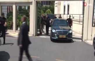 Erdoğan, Hz. Ali Camiinde cuma namazı kıldı