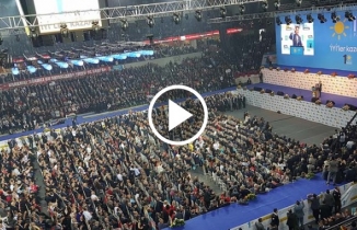 İyi Parti kurultayında  