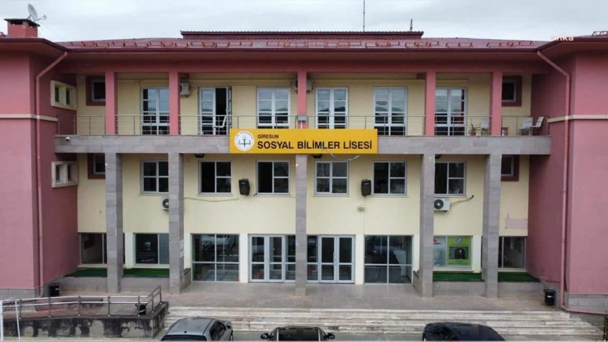 Giresun'da Sosyal Bilimler Lisesi'nde çift cinayet: Eski güvenlik görevlisi iki kadını öldürdü