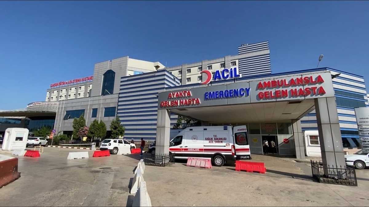 Samsun'da 225 işçi yemek zehirlenmesi geçirdi