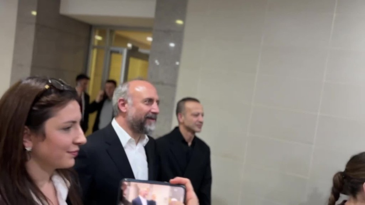 Halit Ergenç ve Rıza Kocaoğlu'ndan 'Gezi' Savunması: 'Çevrecilik İçin Orada Ydik'