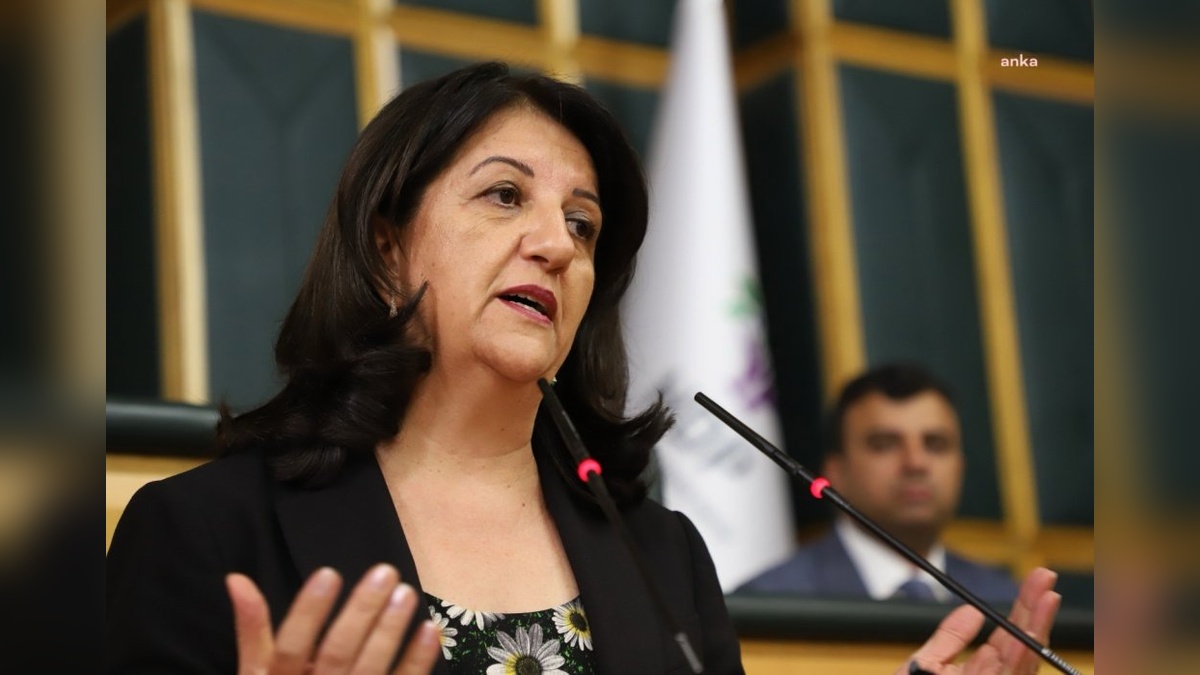 Buldan: "Tarihi bir dönemin kapısı aralandı, annelerimizin artık ağlamadığı bir gelecek için çalışmalıyız"