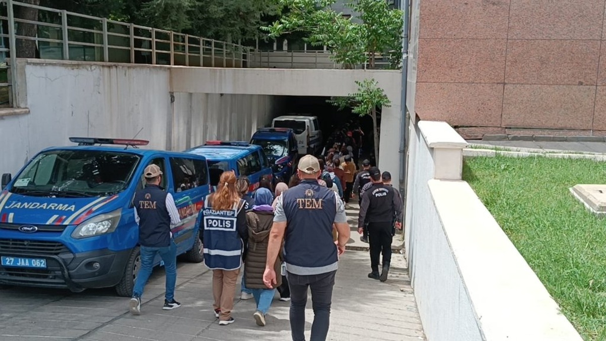 FETÖ/PDY Operasyonu: 77 Tutuklama, 23 Serbest Bırakılma