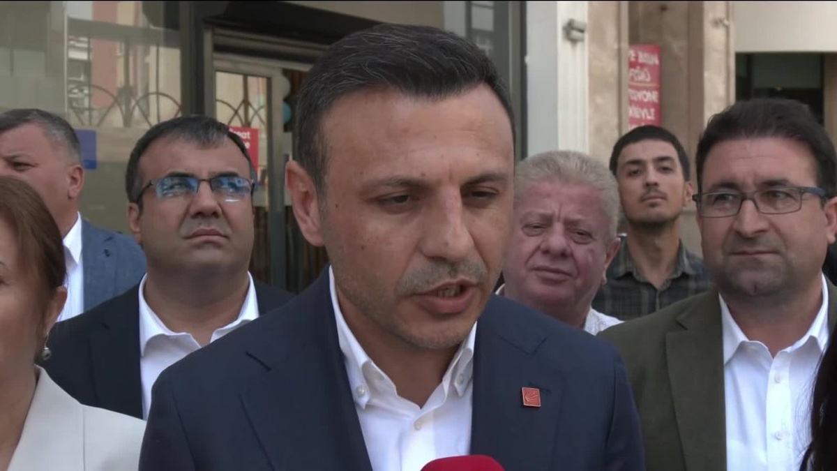 CHP'den Van'da erken seçim çağrısı: 'İmamoğlu için özgürlük istiyoruz'