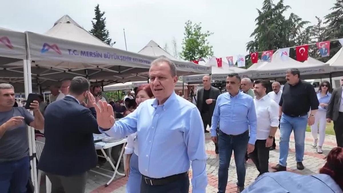 Seçer, Dünya Çölyak Günü'nde çölyaklılarla buluştu: 70 bin kilo glütensiz un dağıtımı yapıldı