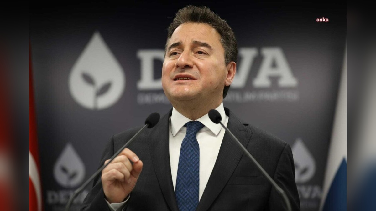 Babacan: Erdoğan, rezervleri kendi gemisini batırmak için kullandı