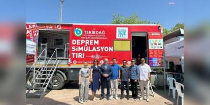 Bandırma Belediye Başkanı Mirza, Deprem Simülasyon TIR'ını ziyaret etti