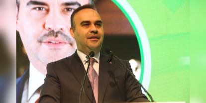 Bakan Kacır: 2030'da Elektrikli Araç Pazar Payı %35'in Üzerine Çıkarılacak
