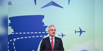 Uraloğlu: 2025'in ilk 4 ayında 64 milyon yolcuya havalimanlarında hizmet verildi