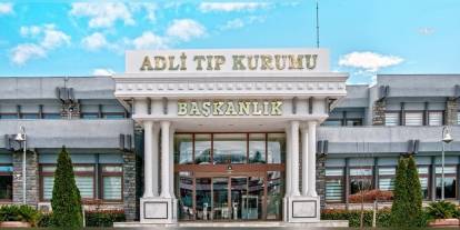 Adli Tıp Kurumu'nda yeni atamalar: Bakan Tunç tebrik etti