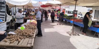 Kadirli'de Hayat Pahalılığı: 'Nektarin bile alamıyoruz'