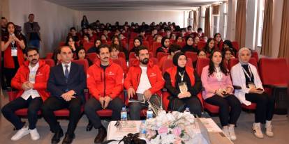 Akılcı İlaç Kullanımı Etkinliği Erzurum'da Düzenlendi: 'İlaçlar buzdolabında saklanmamalı'