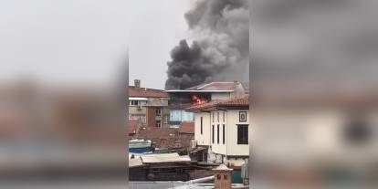 Bursa'da iş merkezi yangını: İtfaiye ekipleri yarım saatte söndürdü