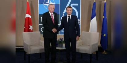 Erdoğan-Macron Görüşmesi: Ukrayna-Rusya Savaşı İçin Tarihi Dönemeç
