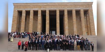 Gençlerbirliği, Süper Lig'e Yükselişi Anıtkabir'de Kutladı