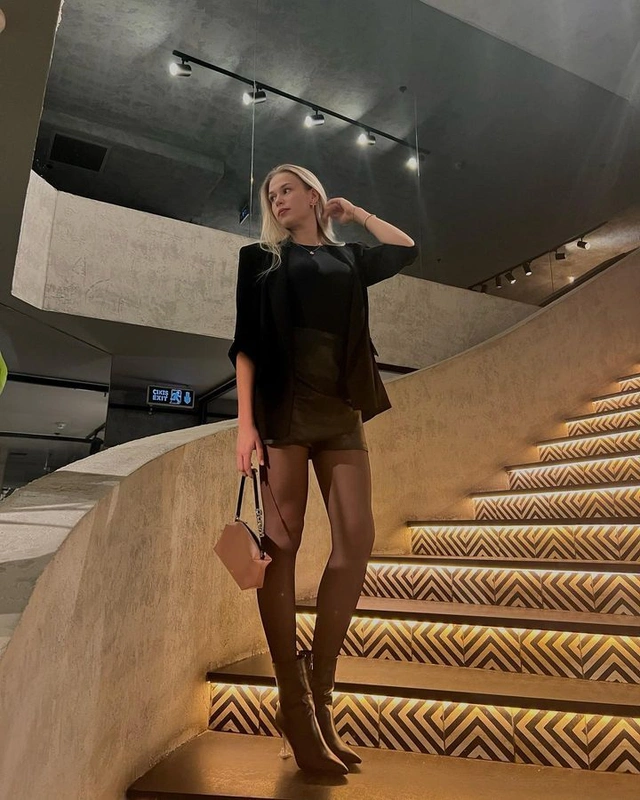 arina 2