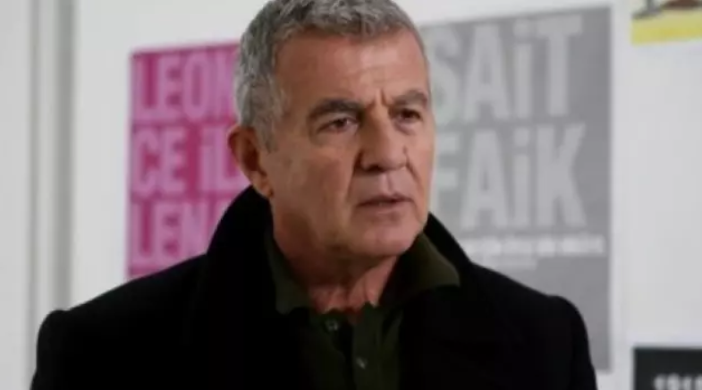 avni yalçın