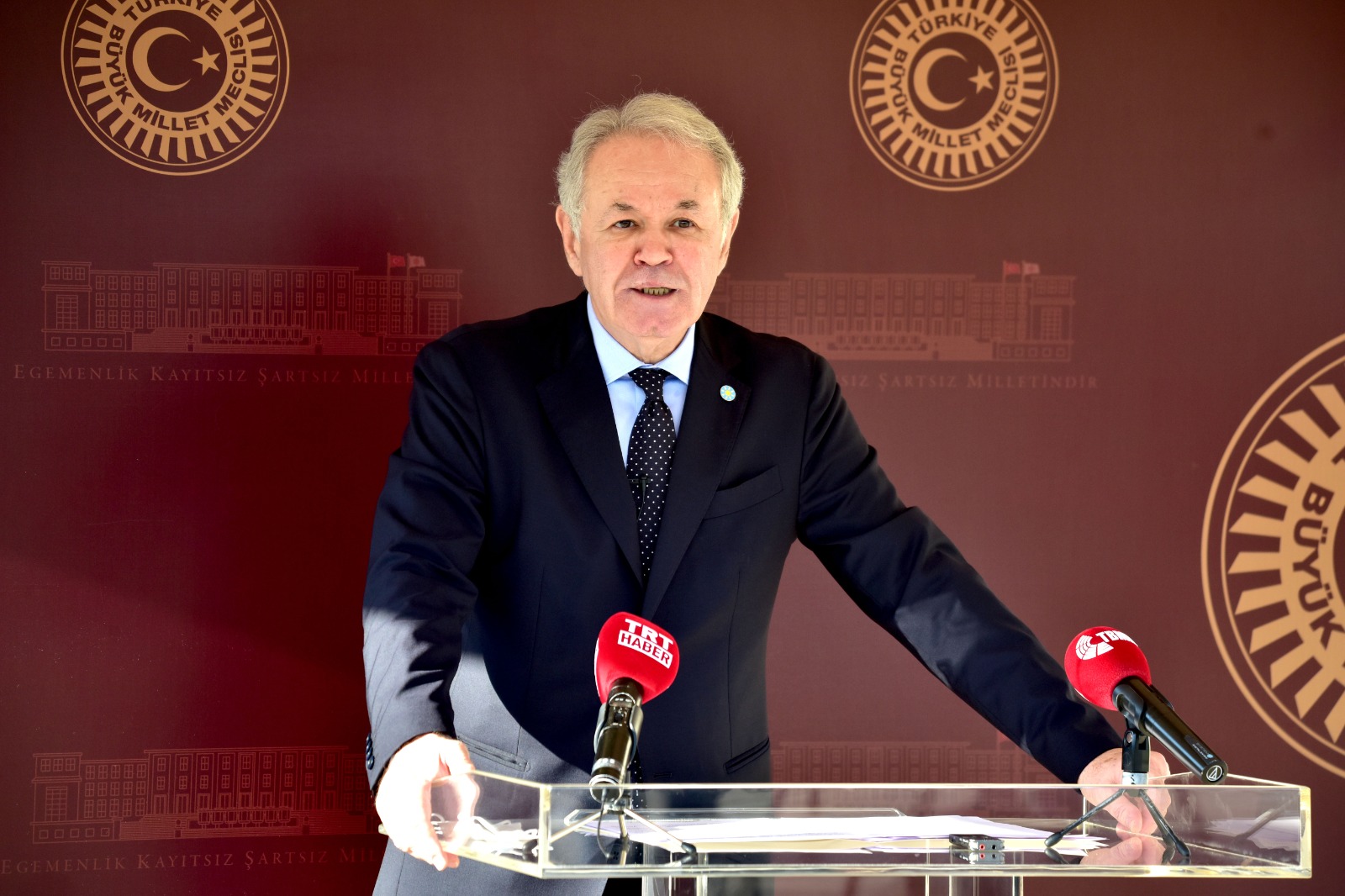 aydın adnan sezgin ..