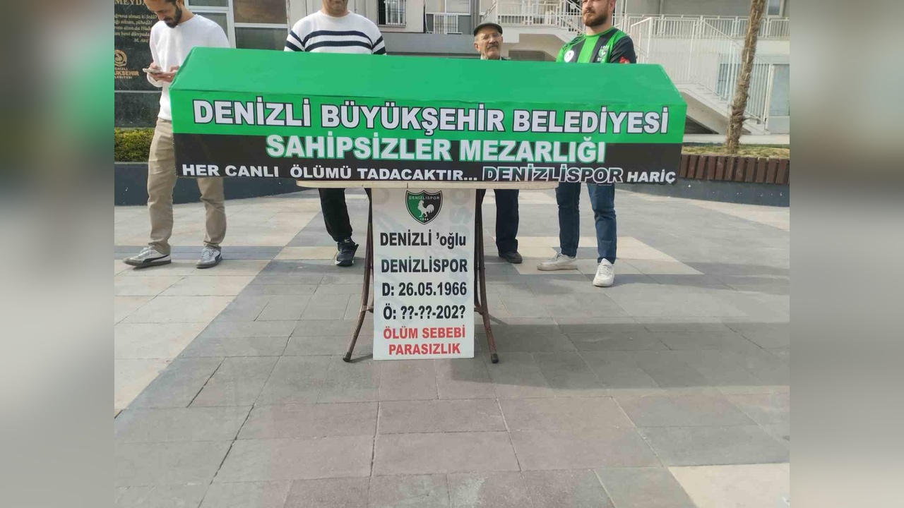 676860555625180813 2