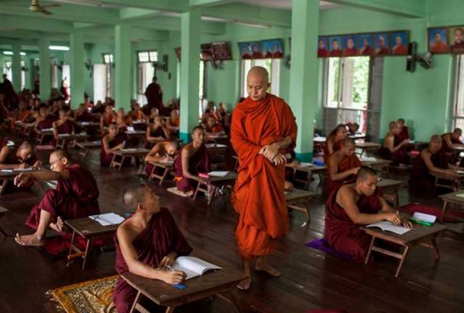 Myanmar'daki terörün yüzü: Arakan katili Budist rahip Aşin Wirathu!