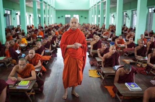Myanmar'daki terörün yüzü: Arakan katili Budist rahip Aşin Wirathu!