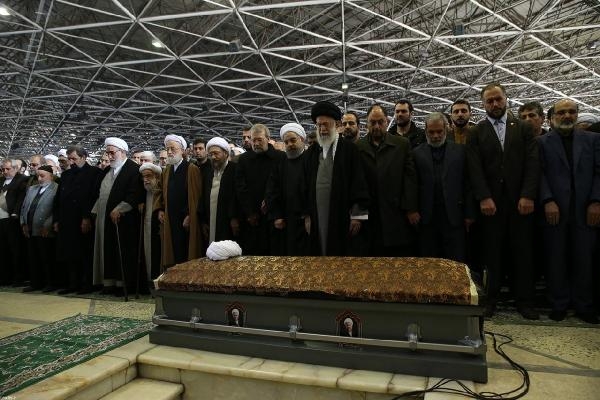 Rafsancani son yolculuğuna uğurlanıyor Rafsancani son yolculuğuna uğurlanıyor
