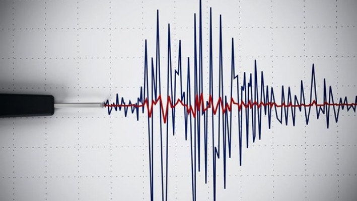 İzmir'de deprem İzmir'de deprem