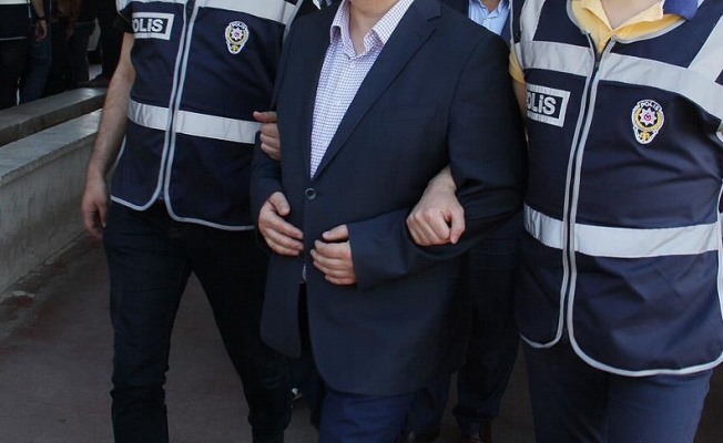 Kocaeli'de Bylock operasyonu: 12 gözaltı Kocaeli'de Bylock operasyonu: 12 gözaltı