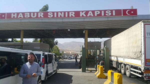 Habur Sınır Kapısı'nda giriş-çıkışlar durdu Habur Sınır Kapısı'nda giriş-çıkışlar durdu