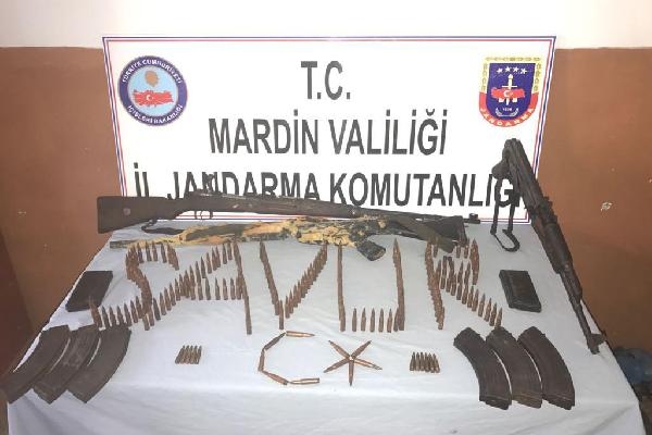 Kızıltepe ve Savur'da silah ve mühimmat ele geçti Kızıltepe ve Savur'da silah ve mühimmat ele geçti
