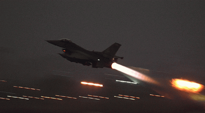 Kuzey Irak'taki Zap bölgesinde hava harekatı