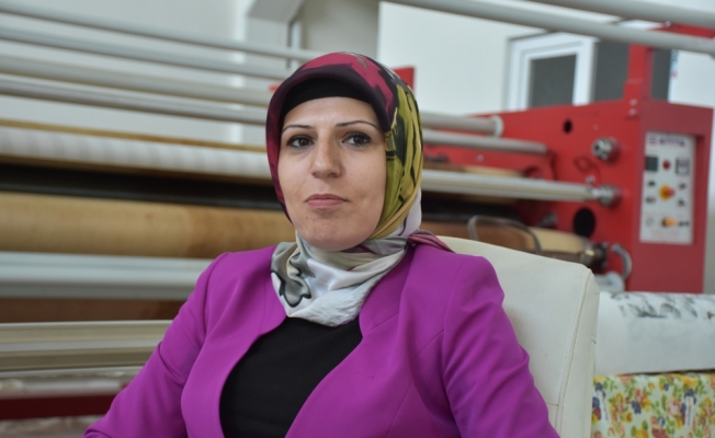 Erkek üyelerin kadın başkanı