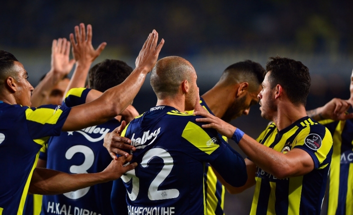 Fenerbahçe, Antalyaspor maçında 2 gol var !