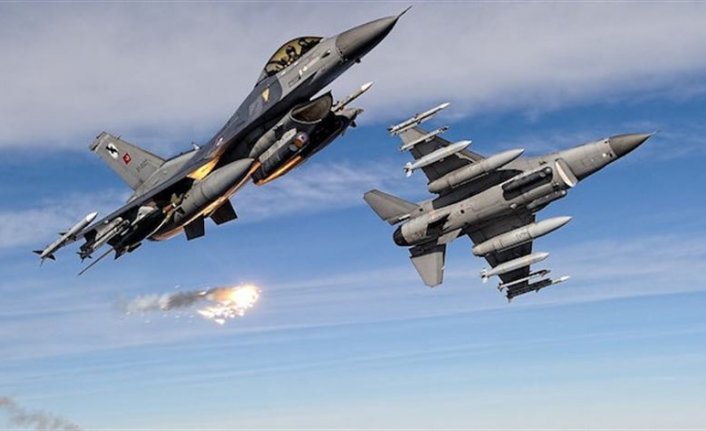 Hakurk'ta 3 PKK'lı terörist etkisiz hale getirildi