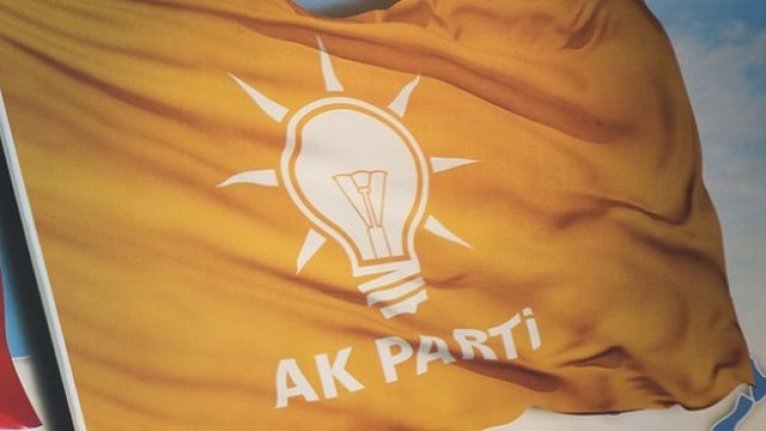 AK Parti Artvin İl Başkanı Şenol Alpaslan istifa etti