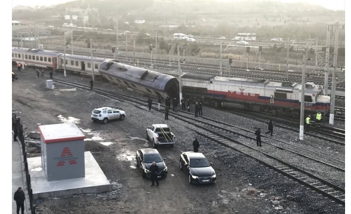 Ankara’da tren kazası!