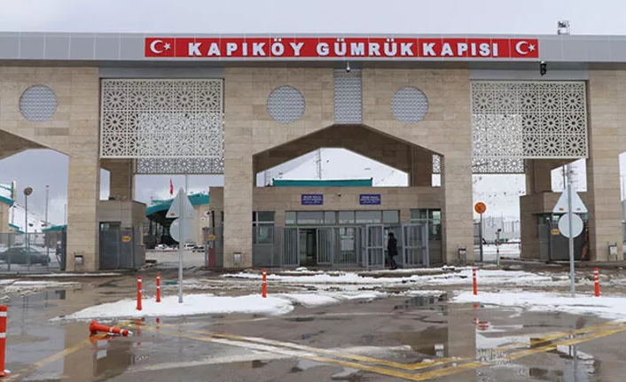 Kapıköy Kara Hudut Kapısı'ndan giriş çıkışlar durduruldu
