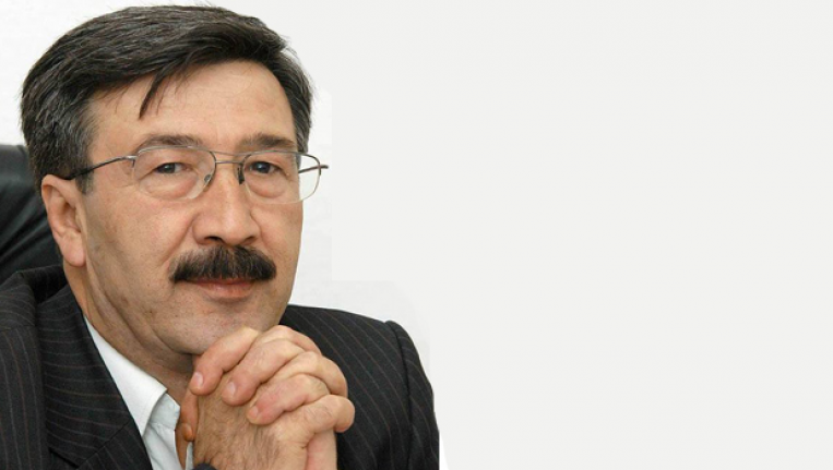 Alper Aksoy: Cehaletin örgütlü eylemi