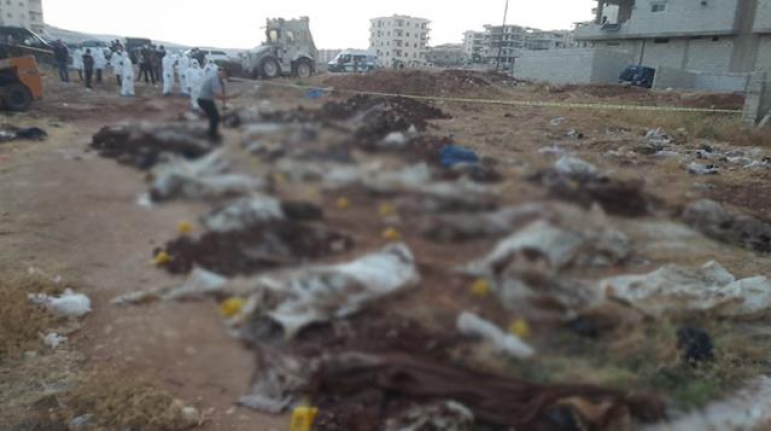Afrin'de PKK'nın katlettiği kişilere ait toplu mezar ortaya çıktı