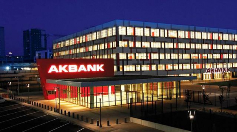Müşteri bilgilerinin çalındığı iddialarına Akbank'tan yanıt