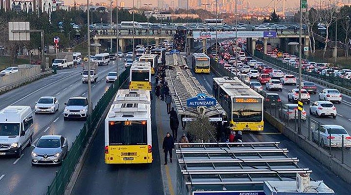 İstanbul’da toplu ulaşıma büyük zam